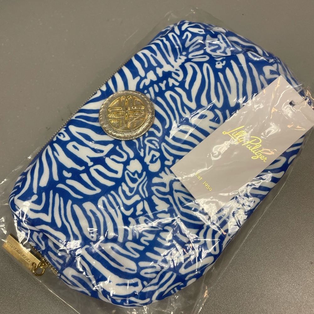 Lilly Pulitzer Blue and White Cosmetic Bag